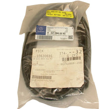 Load image into Gallery viewer, 07-14 Mercedes CL 65 600 S 350 600 63 65 Heated Windshield Washer Hose & Nozzles