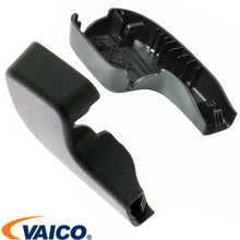 Load image into Gallery viewer, 2006-09 BMW 325 328 330 335 M3 Windshield Wiper Arm Plastic Cover 7 138 990