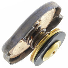 Load image into Gallery viewer, 1954-71 Mercedes 1 bar / 14.5 lb. Radiator Pressure Release Cap Small Tabs Mahle