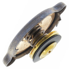 Load image into Gallery viewer, 1954-71 Mercedes 1 bar / 14.5 lb. Radiator Pressure Release Cap Small Tabs Mahle