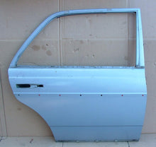 Load image into Gallery viewer, Used Right Rear Door Mercedes W123 230 240D 280E 300D Turbo Sedan 123 730 08 05