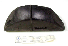 Load image into Gallery viewer, Locking Pump Foam Container 1981-83 Mercedes 300SD 380SEL 380SEC 126 805 00 90