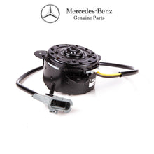 Load image into Gallery viewer, OE Low Speed Electric A/C Condenser Fan Kit 1998-05 Mercedes ML320 ML350 ML430