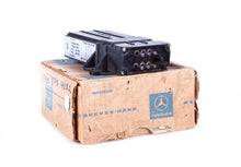 Load image into Gallery viewer, New Emission Control Ignition Timing Black Box Mercedes Benz 280SE 000 545 40 32