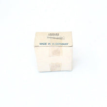 Load image into Gallery viewer, OEM SK Electric Fuel Pump K-Jetronic Relay 1978-85 Volvo 240 260 760 1323152