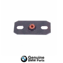 Load image into Gallery viewer, Firewall Mounted Throttle Linkage Rod Pivot Bracket With Red Bushing BMW E10
