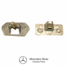 Load image into Gallery viewer, OE Trunk Lid Latch & Striker for 1961-73 Mercedes 220 250 280 300 111 750 50 85