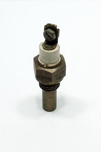 Load image into Gallery viewer, Emission Control 55 C Temperature Sender Mercedes 230 250 280S 003 545 06 24
