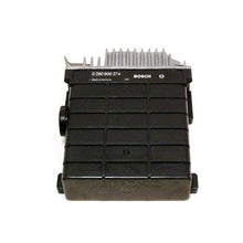 Load image into Gallery viewer, 1986-87 Mercedes 420SEL Electronic Fuel Injection KE Control Unit 006 545 94 32
