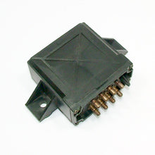 Load image into Gallery viewer, Ignition Distributor Vacuum Control Relay Box Mercedes 220 230.4 001 542 15 19
