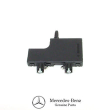 Load image into Gallery viewer, Keyless Go Inboard Antenna 2003 Mercedes CLK320 CLK500 CLK55 AMG New OE Mercedes

