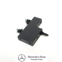 Load image into Gallery viewer, Keyless Go Inboard Antenna 2003 Mercedes CLK320 CLK500 CLK55 AMG New OE Mercedes

