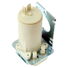 Load image into Gallery viewer, 1965-89 Porsche 911 912 928 930 Windshield Washer Pump Electric 928 628 074 01
