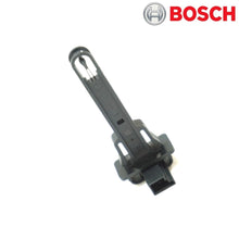 Load image into Gallery viewer, 1981 Mercedes 300SD 380SEL A/C HVAC Dash Temperature Sensor Bosch 126 830 02 72
