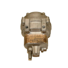 Load image into Gallery viewer, 70-71 VW Type 3 Used Bosch Manifold Pressure Sensor 0 280 100 007 311 906 051 C
