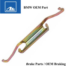 Load image into Gallery viewer, 1982-91 BMW 524td 528e 533i 535 i is 633 635 CSi M3 Front Brake Pad Spring Ate
