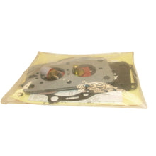 Load image into Gallery viewer, 1972-74 BMW 2002 2 Barrel Carburetor Repair Kit Solex 32/32 DIDTA Royze Sealed
