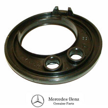 Load image into Gallery viewer, 2007-14 CL550 S350 S400 S550 S600 S63 S65 AMG Windshield Washer Tank Cap Adaptor

