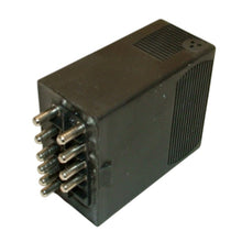 Load image into Gallery viewer, 1986-91 Mercedes 420SEL 560SL 560SEC 560SEL New Fuel Pump Relay 003 545 25 05
