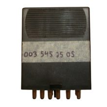 Load image into Gallery viewer, 1986-91 Mercedes 420SEL 560SL 560SEC 560SEL New Fuel Pump Relay 003 545 25 05
