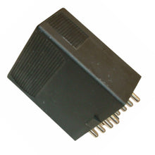Load image into Gallery viewer, 1986-91 Mercedes 420SEL 560SL 560SEC 560SEL New Fuel Pump Relay 003 545 25 05
