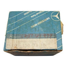 Load image into Gallery viewer, 1974 Mercedes 450SE 450SEL 450SL 450SLC Ignition Distributor Vacuum Control

