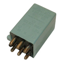 Load image into Gallery viewer, 1979-87 Mercedes 300TD Wagon Rear Door Wiper Motor Intermittent Delay Relay OE
