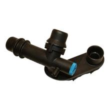 Load image into Gallery viewer, Genuine BMW 2003-10 BMW X3 Z4 Expansion Tank Trans Oil Cooler Water Connector
