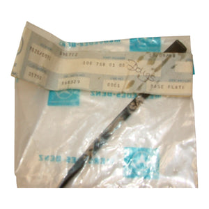 1963-73 Mercedes 220 230 250 280 300 Rubber Trunk Handle Gasket 108 758 01 05
