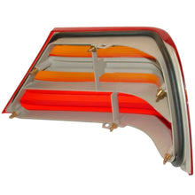 Load image into Gallery viewer, Left Tail Lamp Light Lens 1995 Mercedes W140 S 320 350 420 500 600 140 820 05 66
