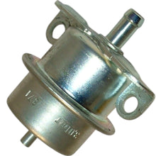Load image into Gallery viewer, 1987-95 Select Volvo 240 740 760 780 940 Fuel Injection Pressure Regulator Bosch
