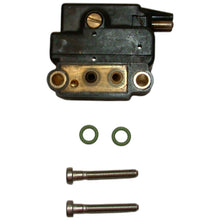 Load image into Gallery viewer, 1986-93 Mercedes 4 6 8 Cylinder Bosch E.H.A. Fuel Regulator Valve 000 070 39 62

