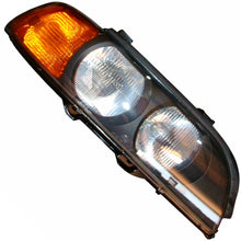 Load image into Gallery viewer, 1997-98 BMW E39 528i 540i Right Headlight Headlamp Assembly Halogen 8 362 526
