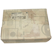 Load image into Gallery viewer, Turn Signal Combination Switch 1986-88 BMW E24 635CSi M6 61 31 1 377 082 Genuine

