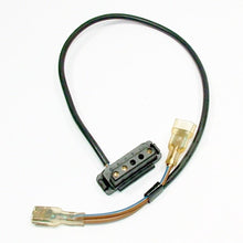 Load image into Gallery viewer, Radio Anti Theft Cable Harness Mercedes W126 300SDL 420SEL 560SEC 560SEL
